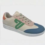 LADIES' COMFORT SHOES